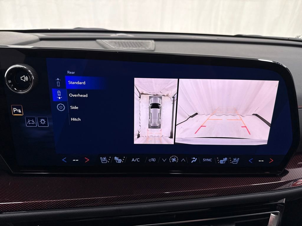 New 2026 Chevrolet Traverse RS image 39