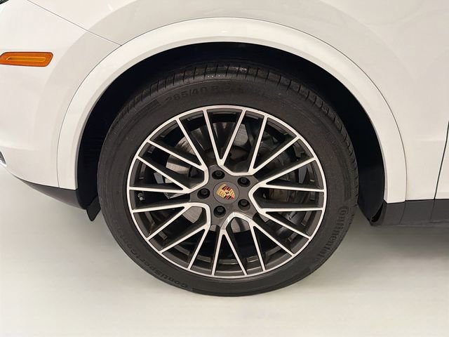Used 2022 Porsche Cayenne S AWD/4WD image 27
