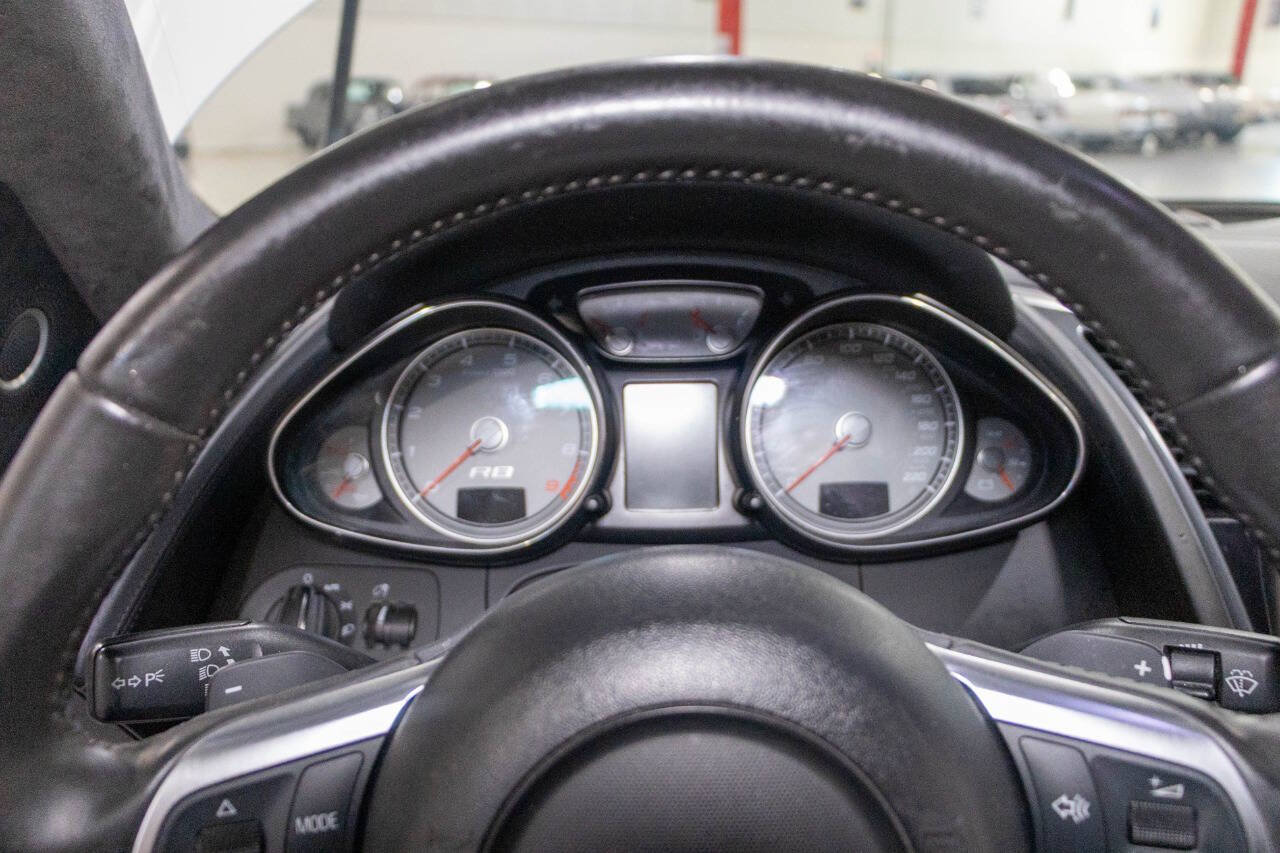 Used 2009 Audi R8 V8 AWD/4WD image 13