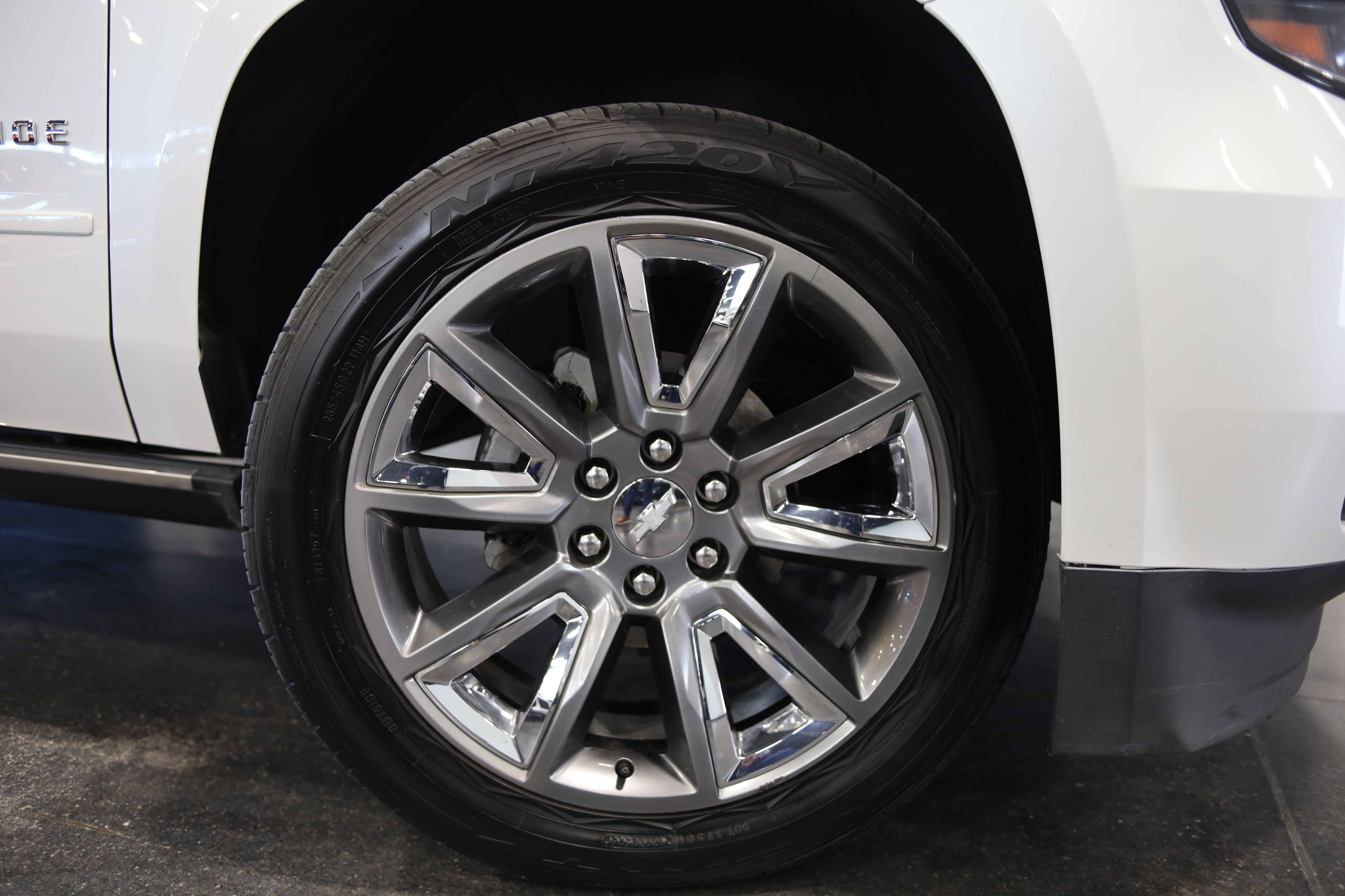 Used 2017 Chevrolet Tahoe Premier w/ Max Trailering Package RWD image 10