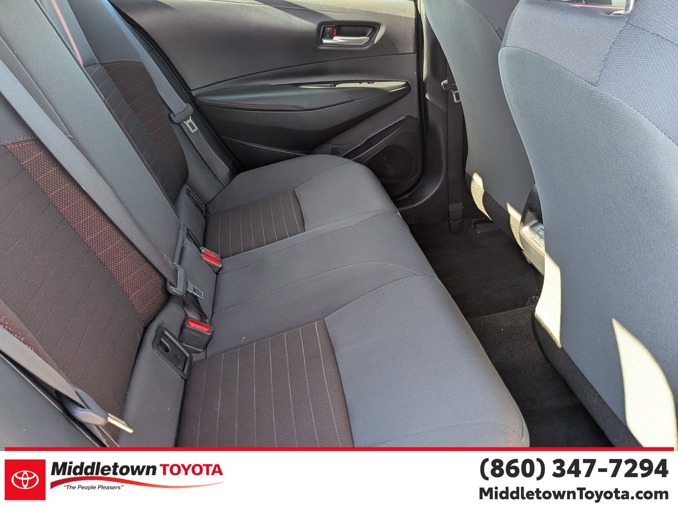 Certified 2024 Toyota Corolla SE image 33