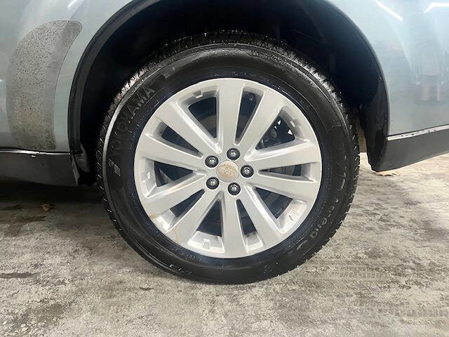 Used 2012 Subaru Forester 2.5X Premium w/ All-Weather Pkg image 24