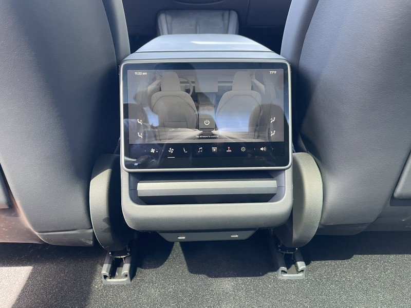 Used 2024 Tesla Model 3 image 23