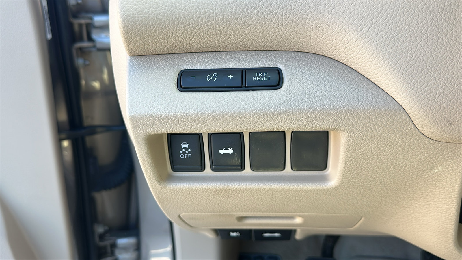 Used 2014 Nissan Altima 2.5 S w/ Display Audio Package FWD image 15