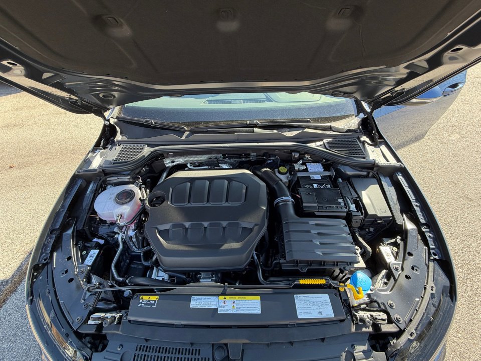 New 2026 Volkswagen Golf SE image 16