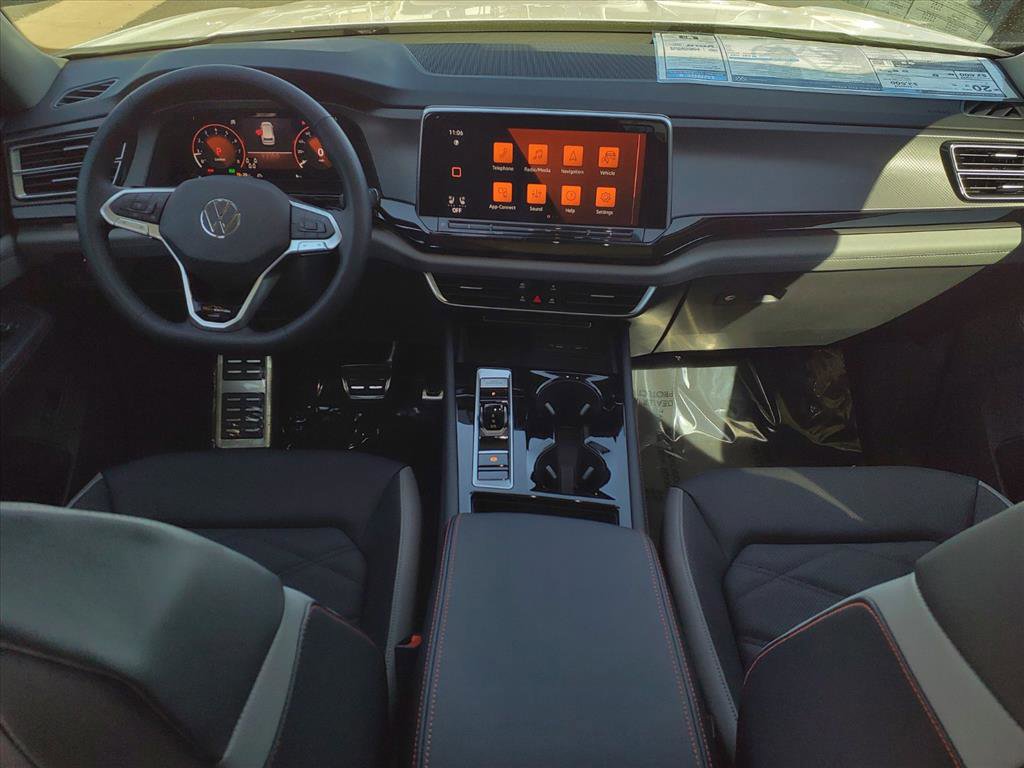 New 2026 Volkswagen Atlas Peak Edition image 12