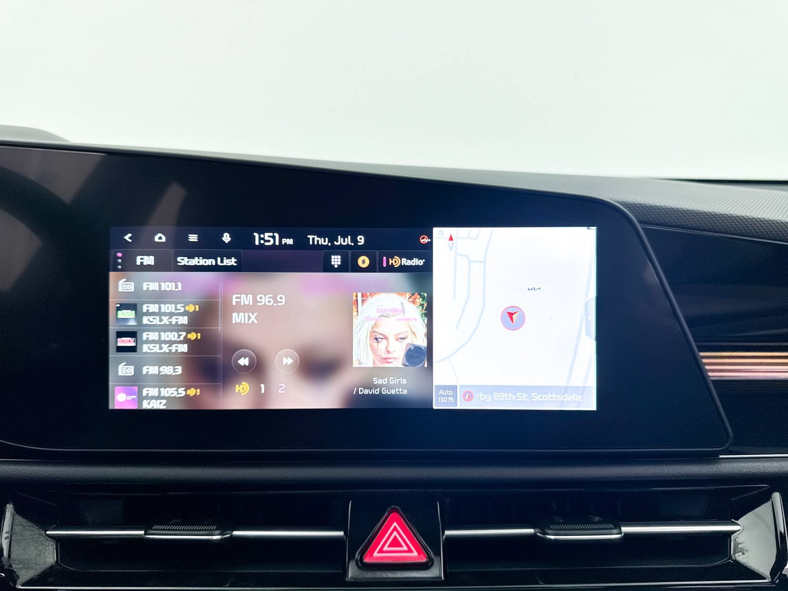 Certified 2025 Kia Niro EX Touring FWD image 24