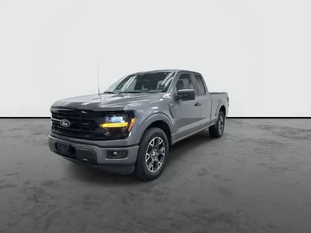Used 2025 Ford F150 STX w/ Equipment Group 200A RWD image 7