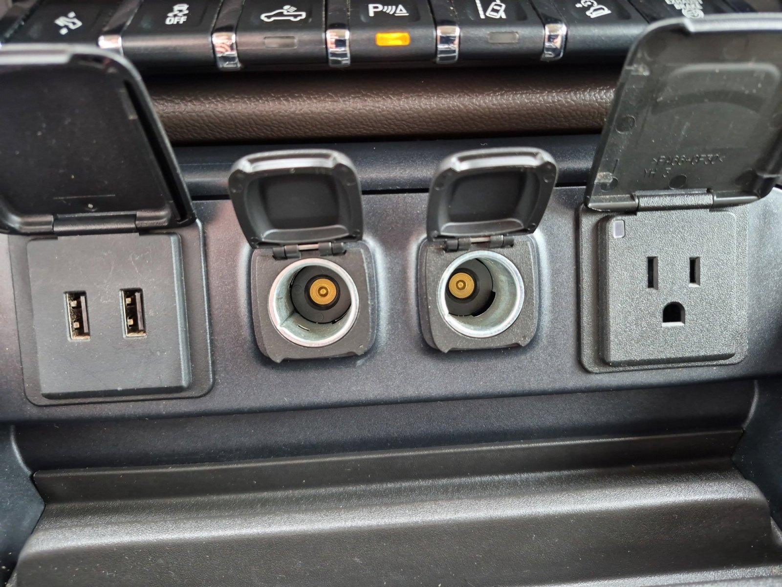 Used 2016 Chevrolet Silverado 2500 LTZ w/ Duramax Plus Package image 21