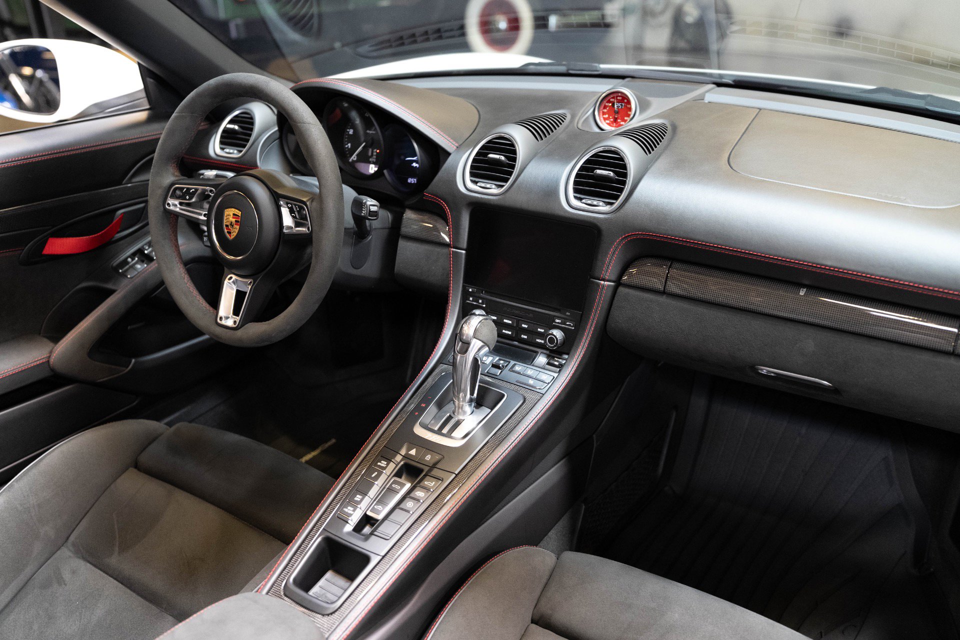 Used 2021 Porsche 718 Boxster Spyder image 84