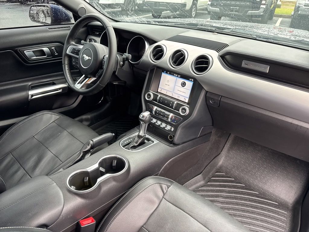Used 2019 Ford Mustang Premium image 16