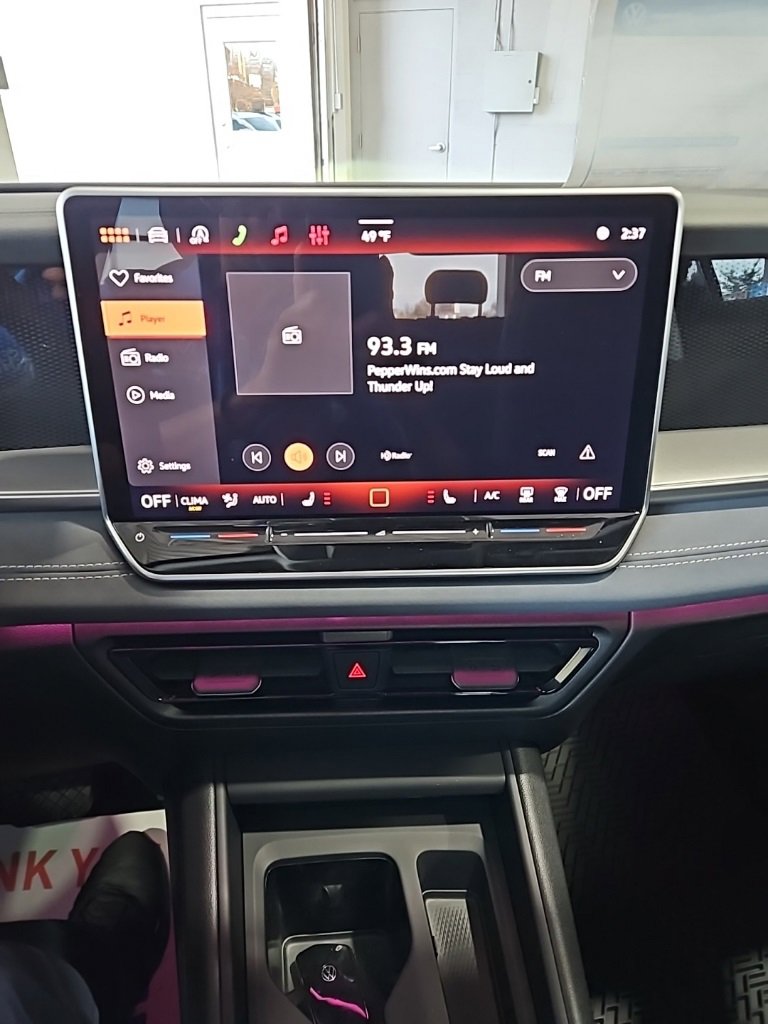 New 2026 Volkswagen Tiguan SE image 31