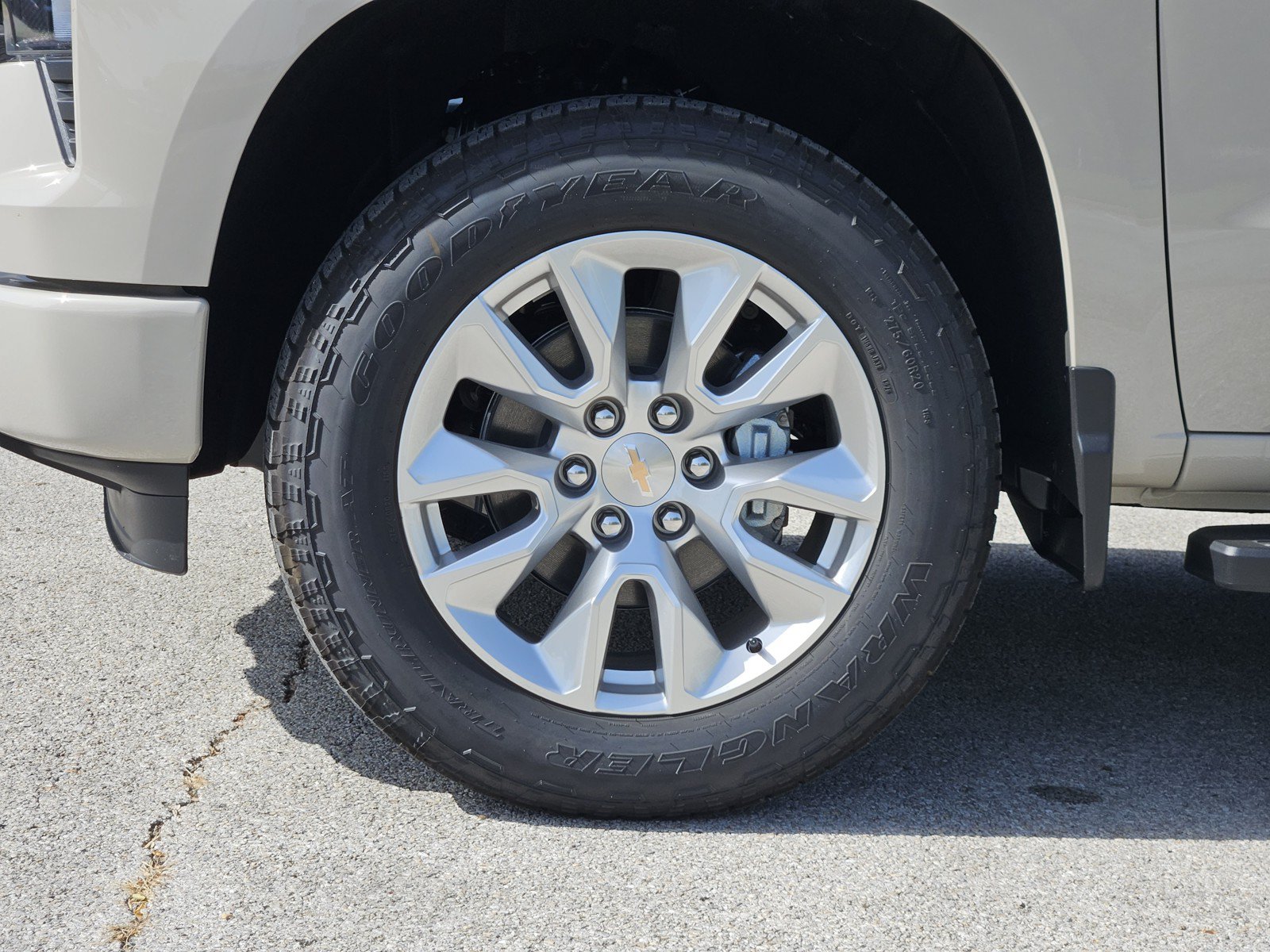 New 2026 Chevrolet Silverado 1500 Custom AWD/4WD image 7