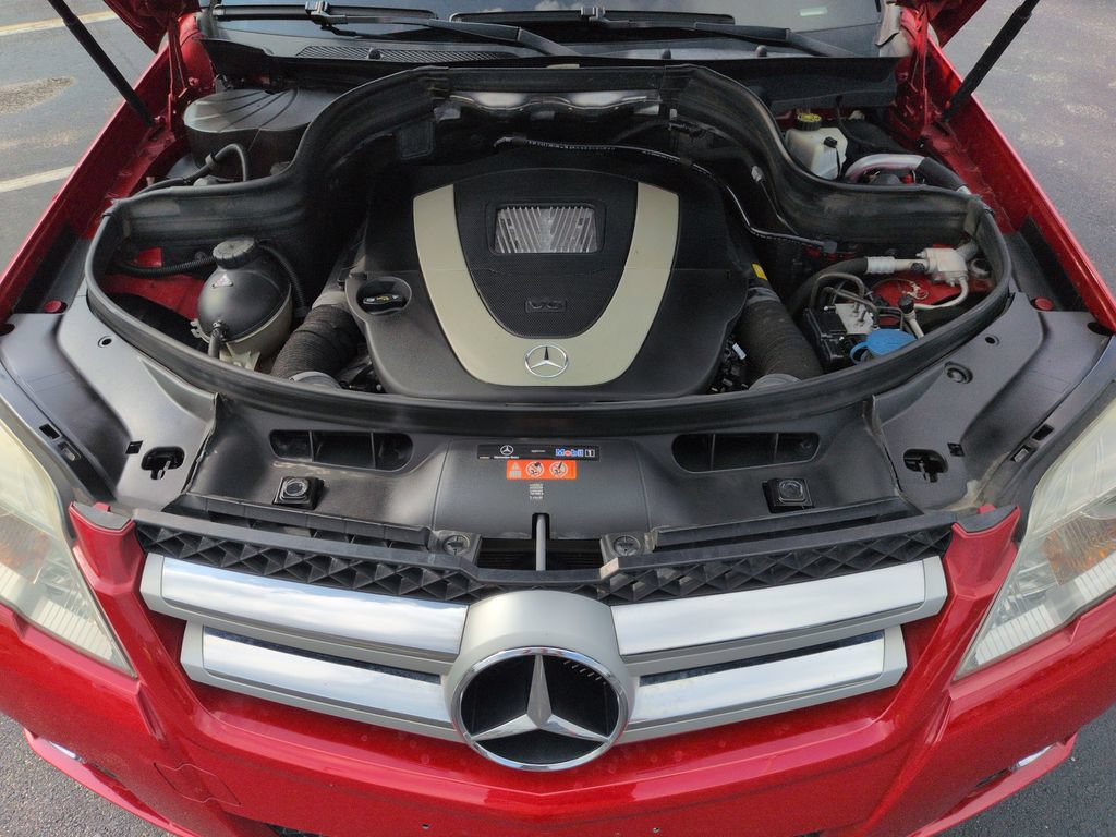 Used 2010 Mercedes-Benz GLK 350 4MATIC image 23