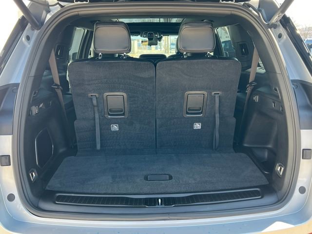 Used 2024 Jeep Grand Cherokee L Limited w/ Luxury Tech Group II image 44