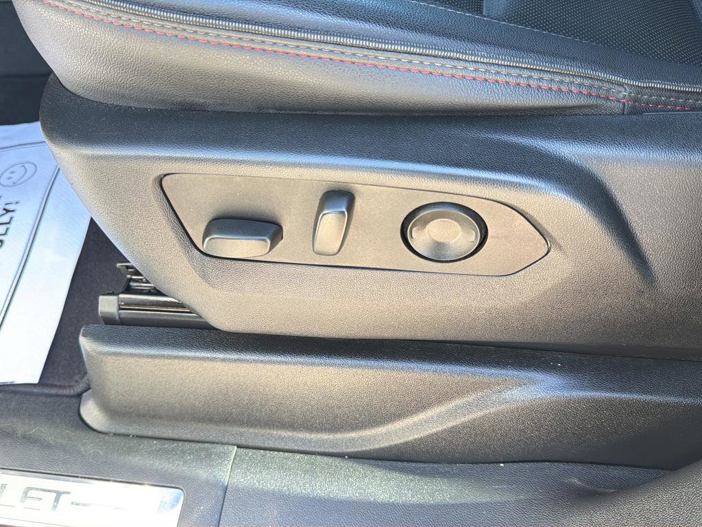 Used 2024 Chevrolet Suburban RST image 22