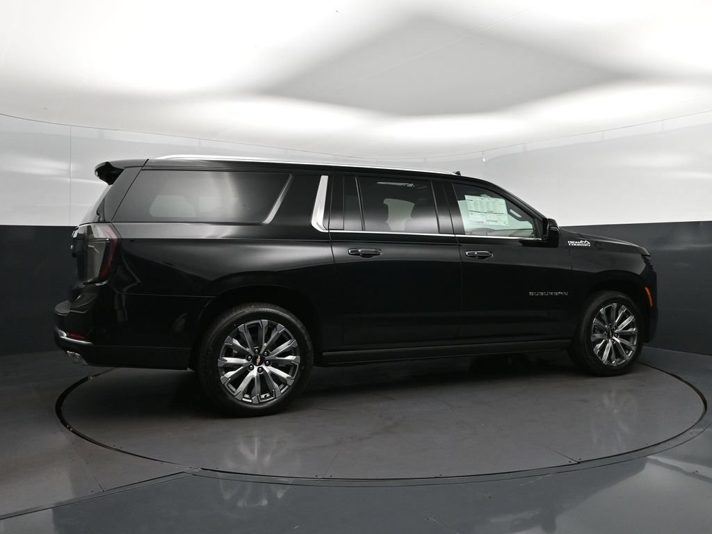 New 2026 Chevrolet Suburban High Country RWD image 8