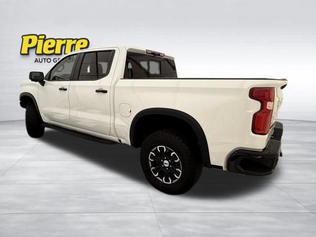 Used 2024 Chevrolet Silverado 1500 ZR2 AWD/4WD image 2