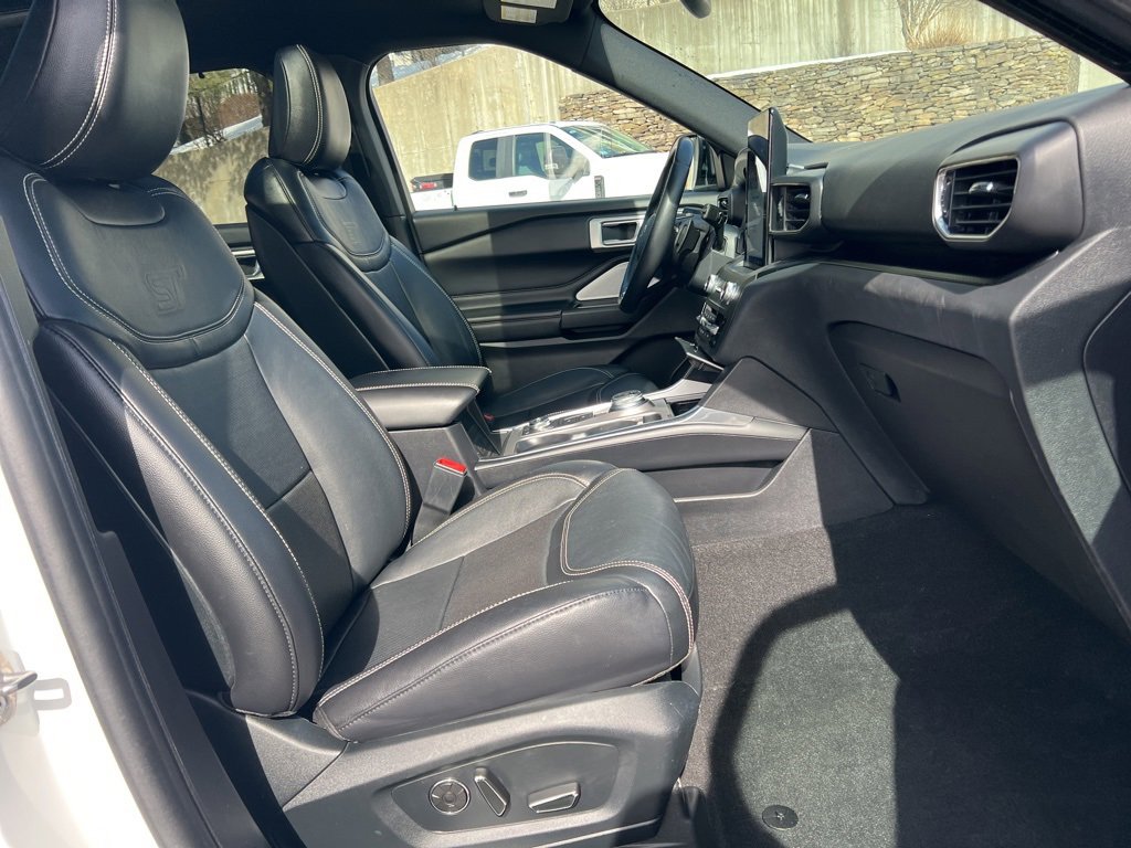 Used 2020 Ford Explorer ST w/ ST Street Pack image 26
