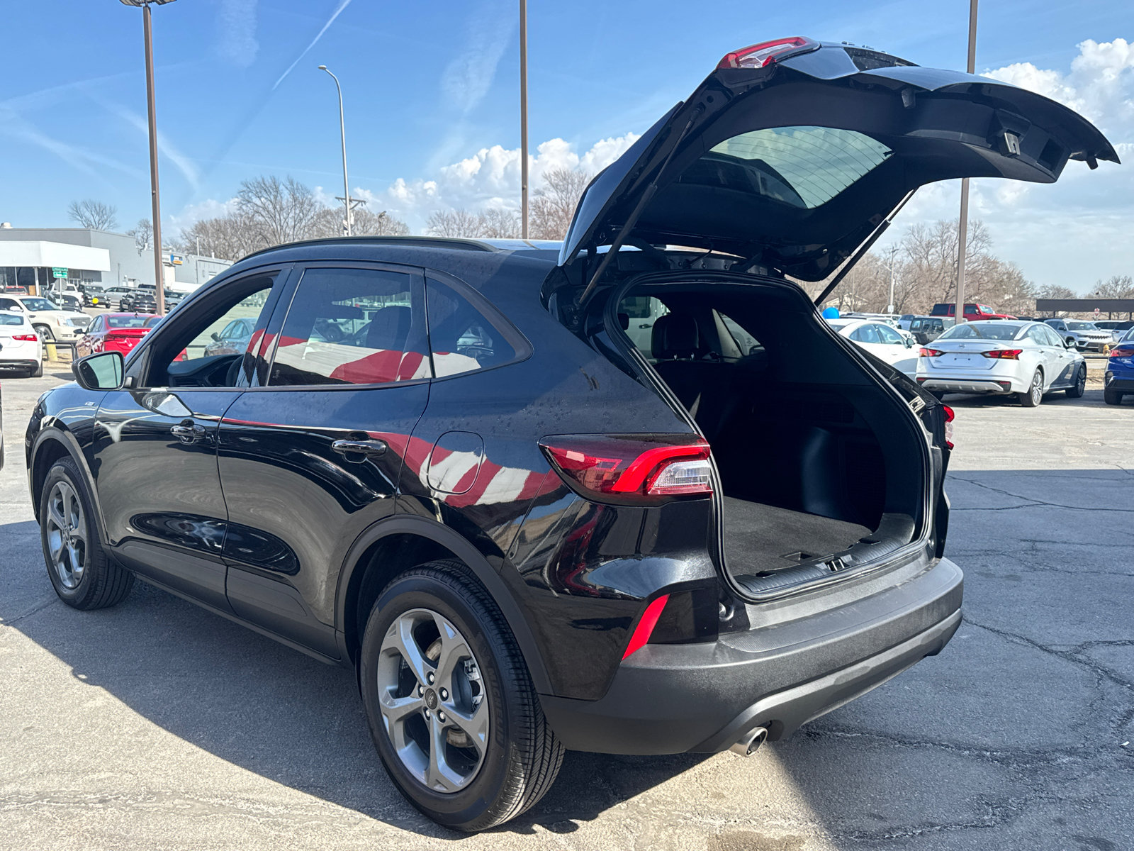 Used 2025 Ford Escape ST-Line AWD/4WD image 16