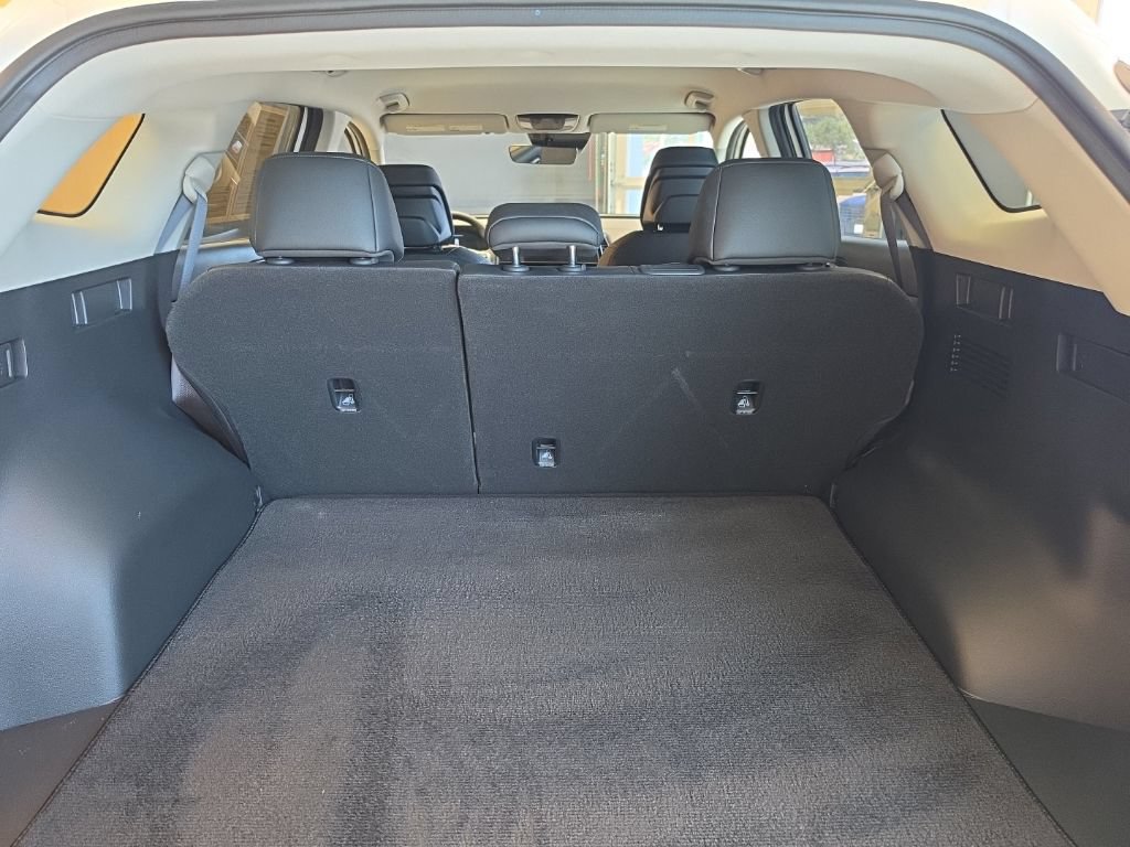 Certified 2025 Kia Sportage EX AWD/4WD image 44
