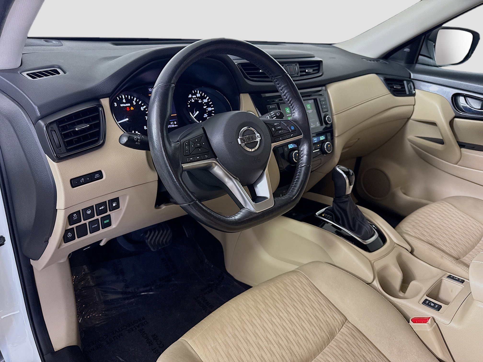 Used 2019 Nissan Rogue SV w/ Premium Package image 23
