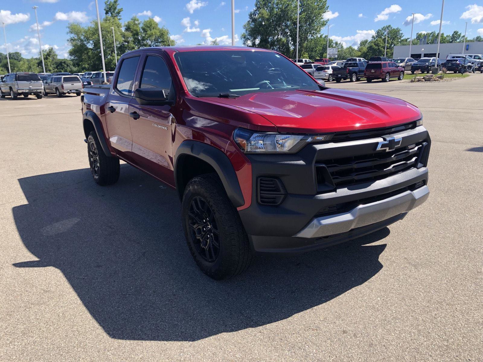 Used 2024 Chevrolet Colorado Trail Boss AWD/4WD image 12