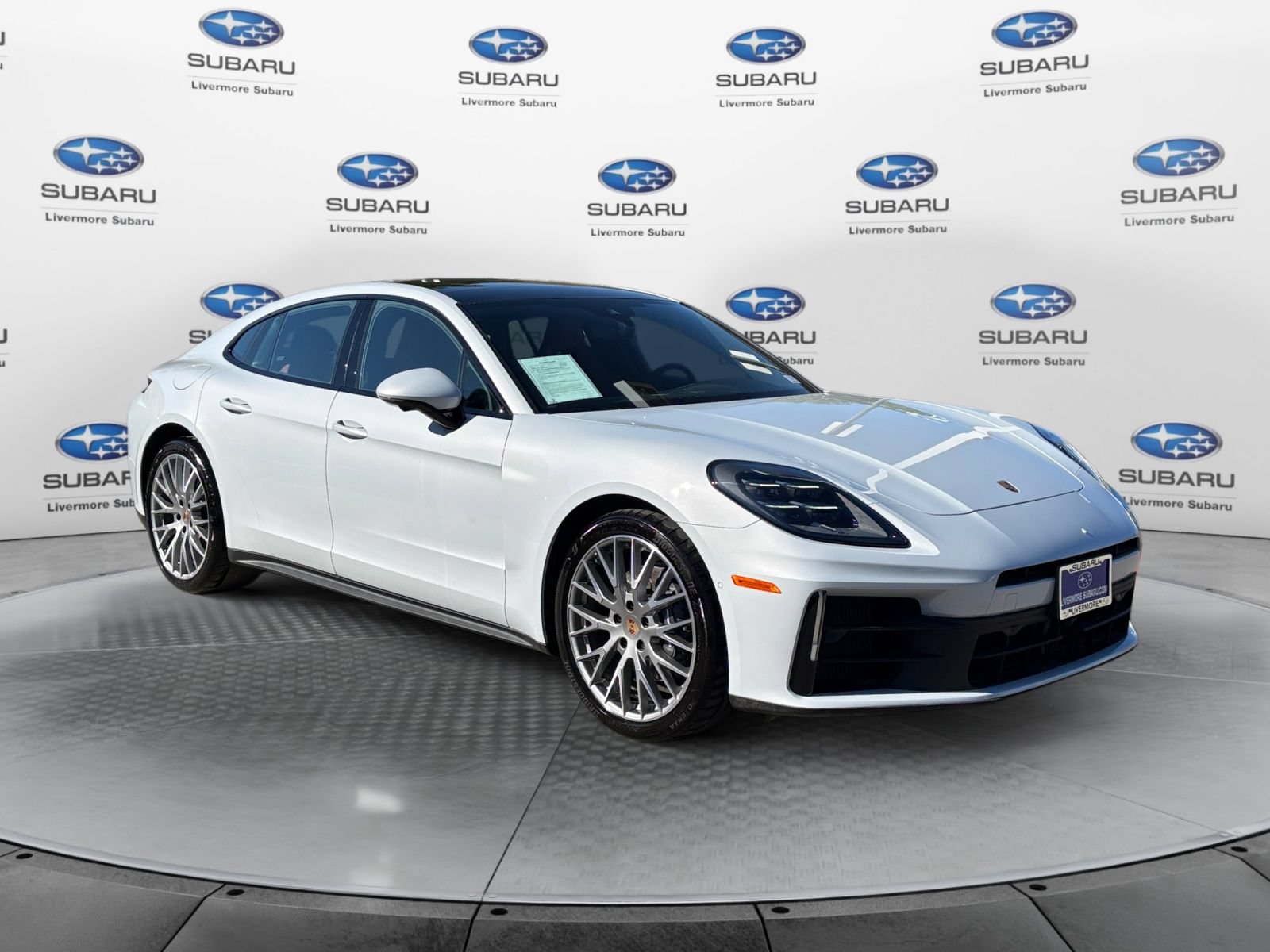 Used 2026 Porsche Panamera RWD image 7
