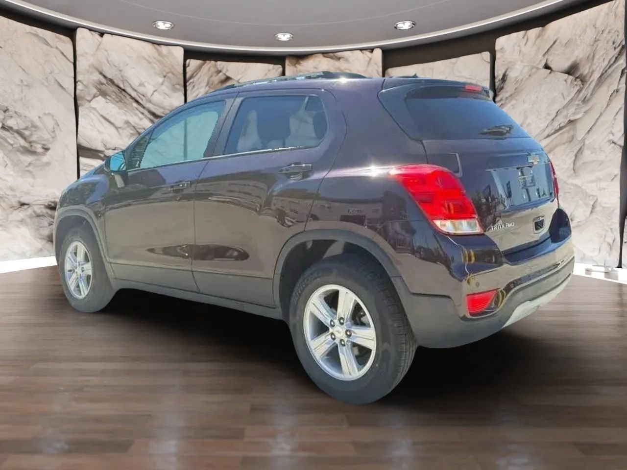 Used 2022 Chevrolet Trax LT w/ Driver Confidence Package AWD/4WD image 4