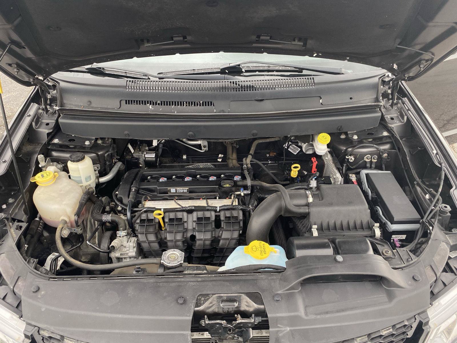 Used 2020 Dodge Journey SE w/ Blacktop Package FWD image 38