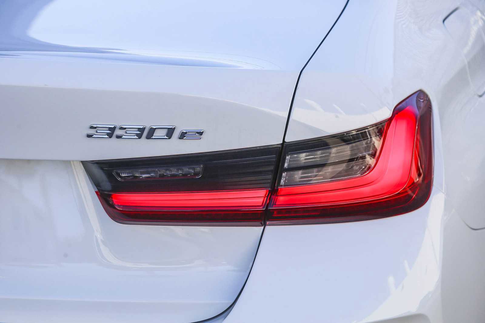 Certified 2023 BMW 330e w/ Driving Assistance Package image 7