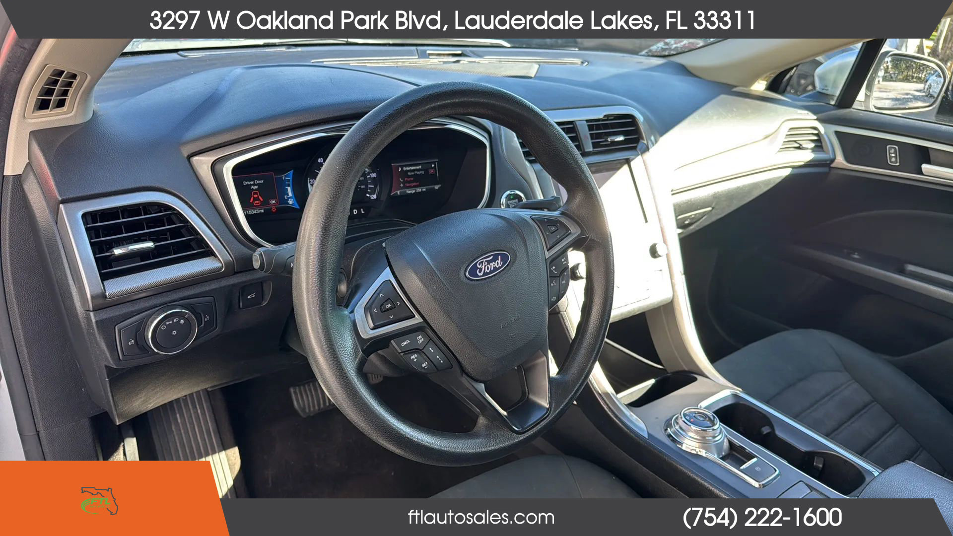 Used 2019 Ford Fusion SE image 23