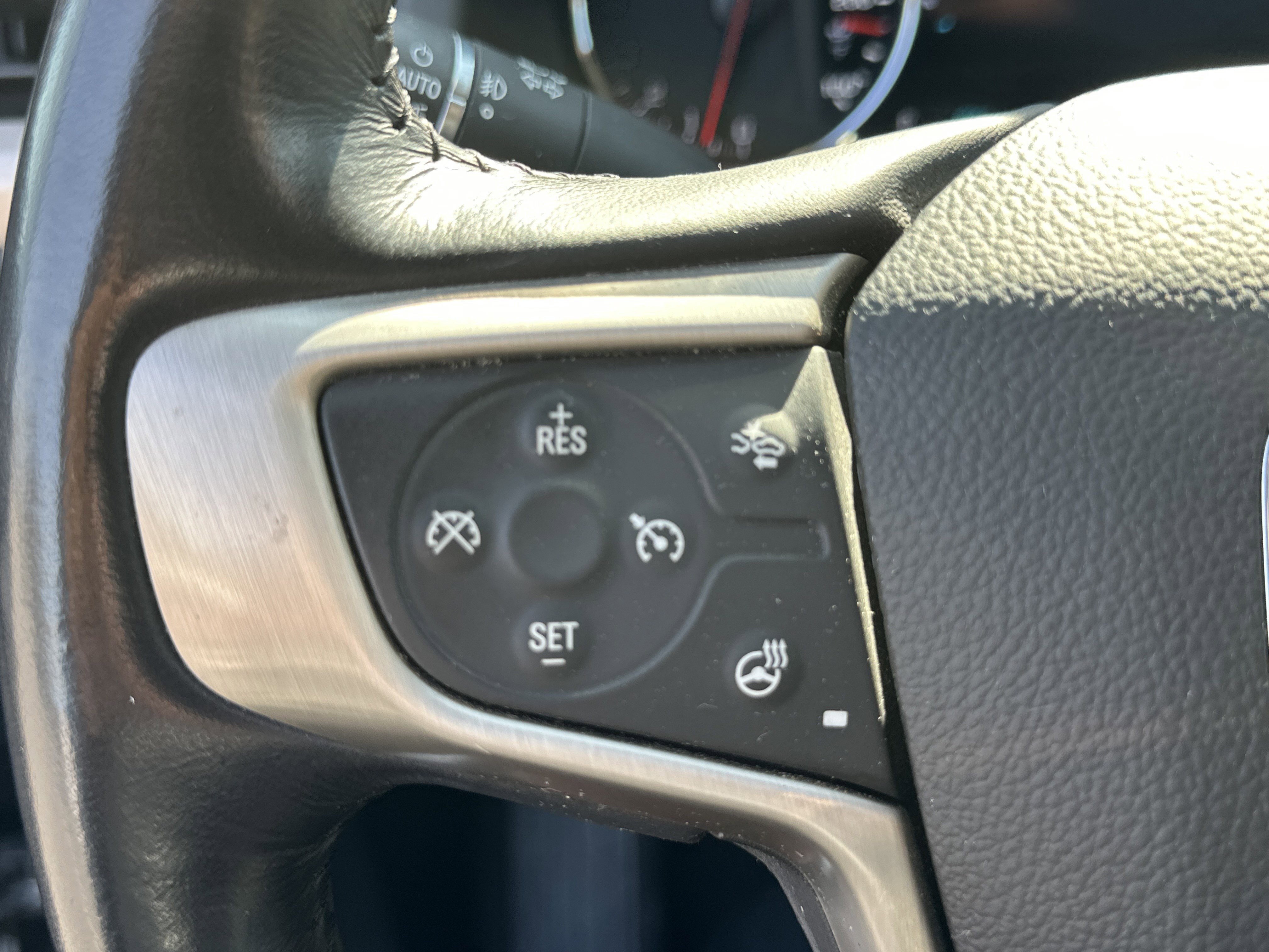 Certified 2019 GMC Acadia Denali w/ Technology Package image 27