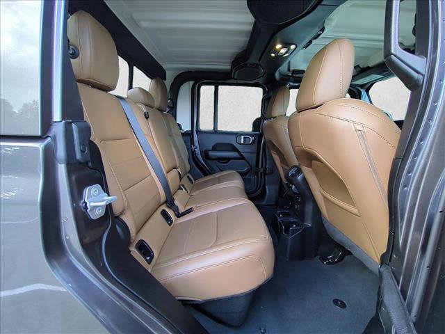 Used 2020 Jeep Gladiator Overland AWD/4WD image 22