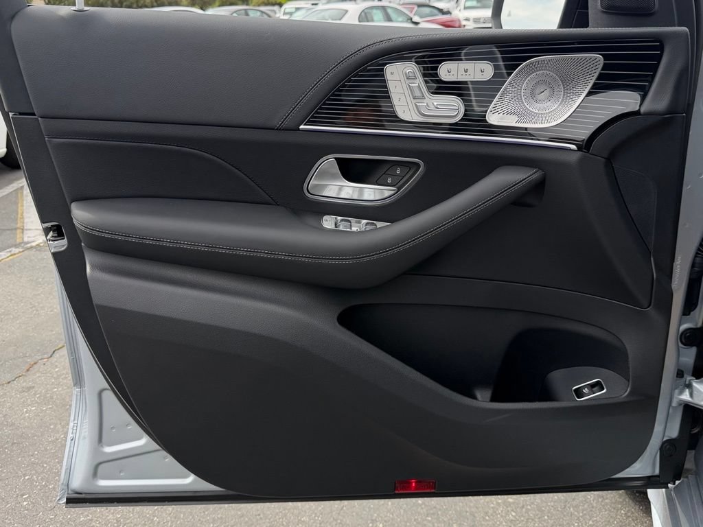 New 2026 Mercedes-Benz GLE 53 AMG 4MATIC image 16