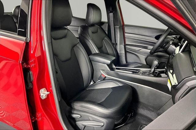 New 2026 Jeep Compass Latitude AWD/4WD image 11