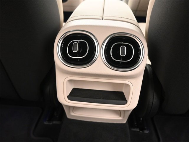 New 2025 Mercedes-Benz GLC 300 image 29