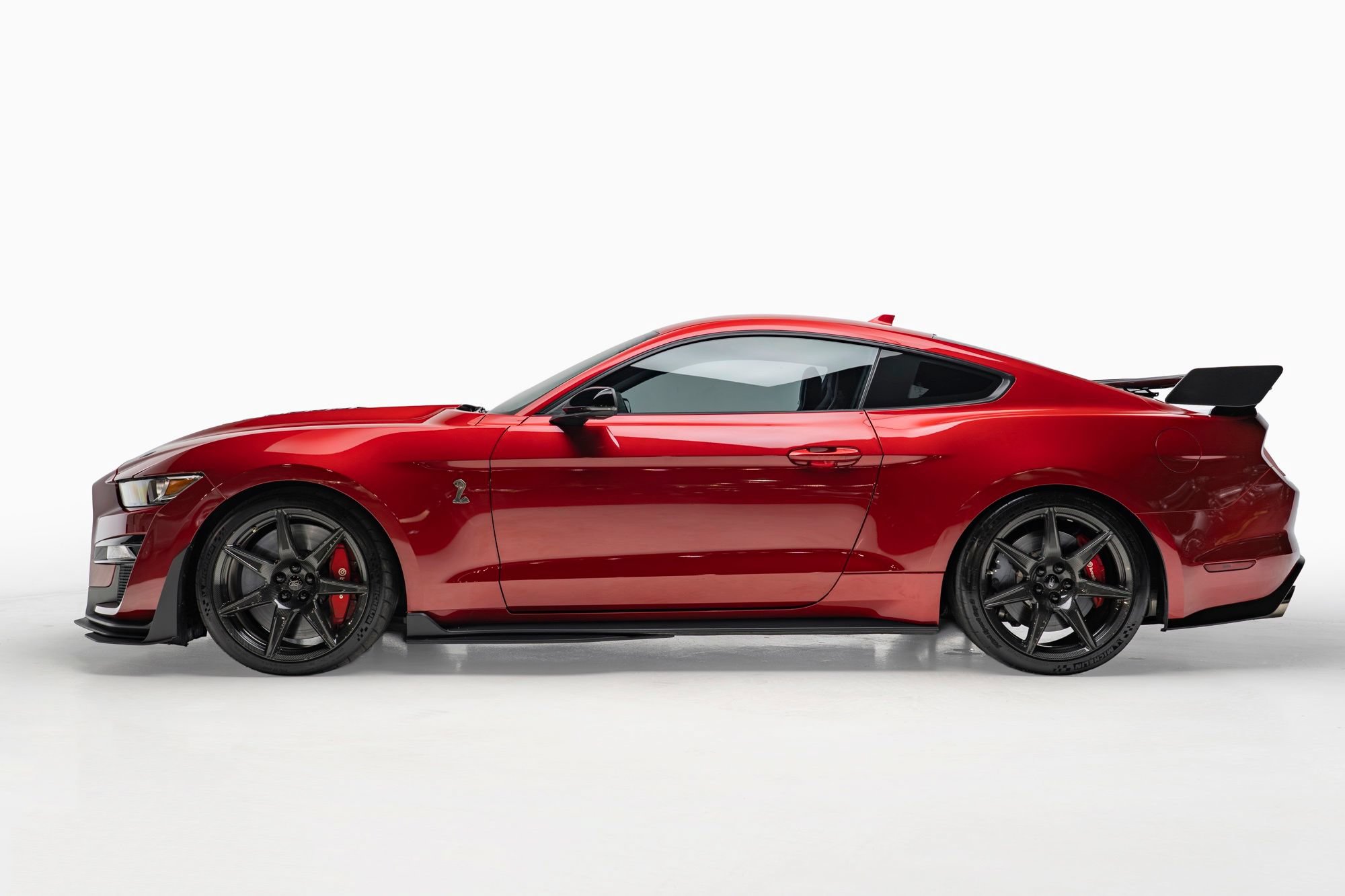 Used 2020 Ford Mustang Shelby GT500 w/ Carbon Fiber Track Pack RWD image 13