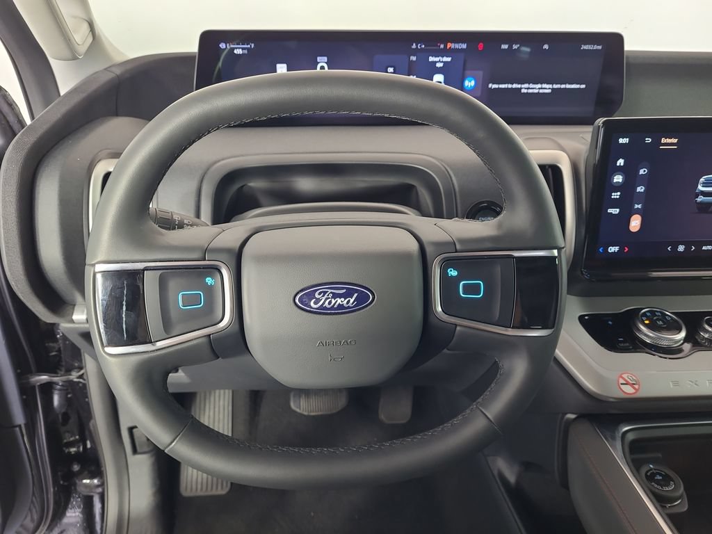 Used 2025 Ford Expedition Max Active AWD/4WD image 11