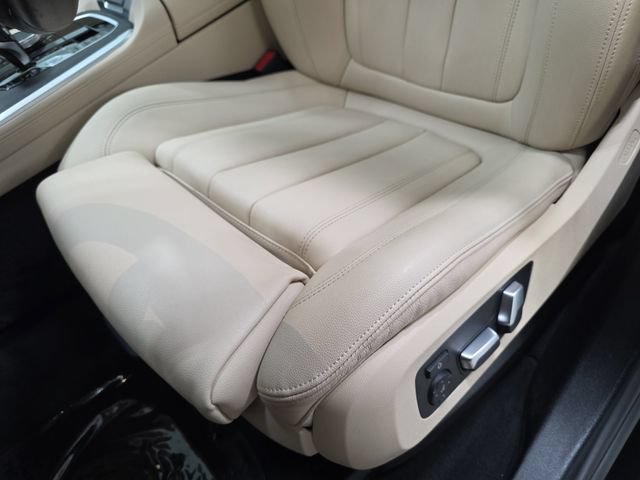 Used 2022 BMW X5 xDrive40i AWD/4WD image 28