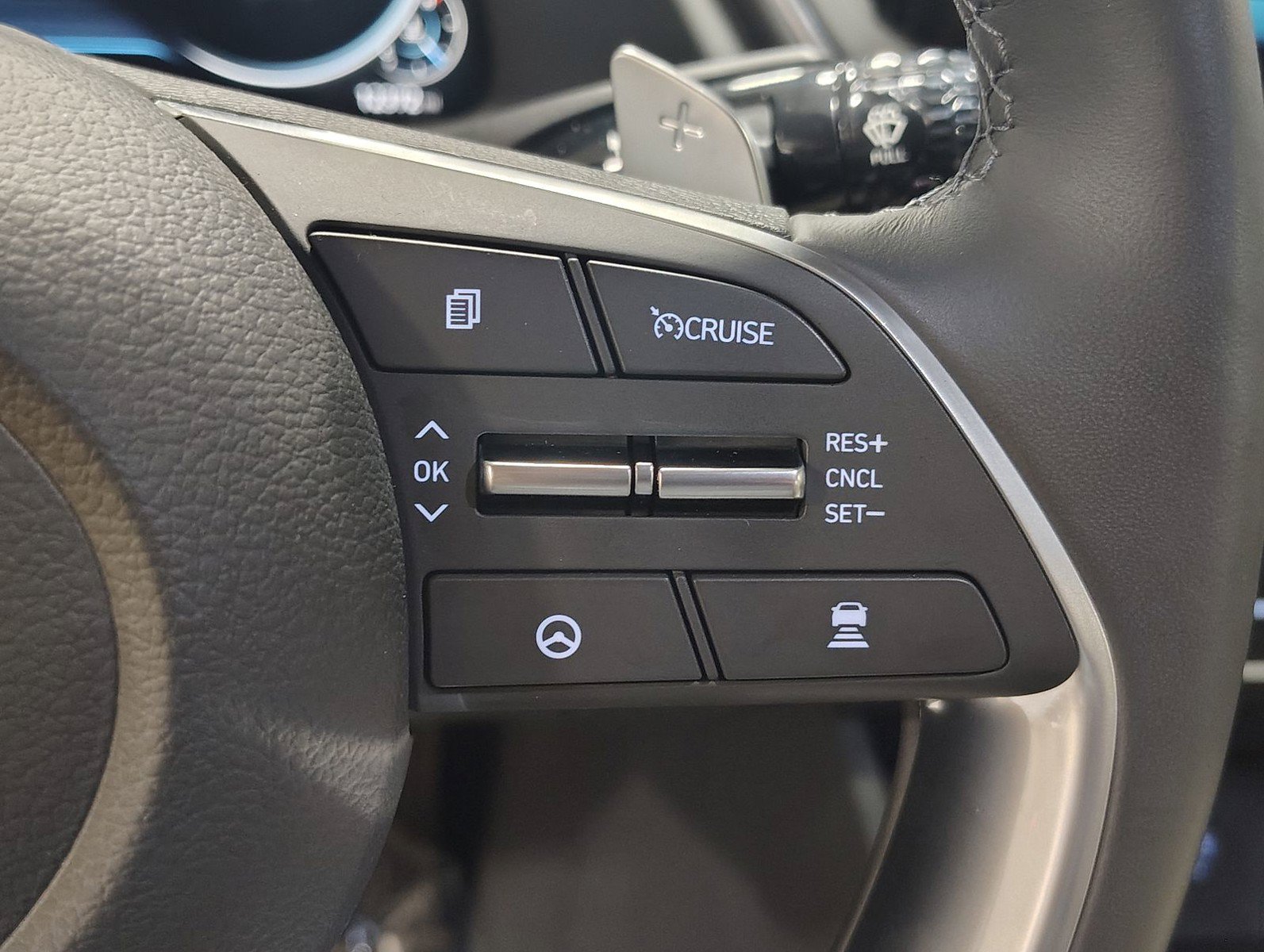 Certified 2023 Hyundai Sonata Limited FWD image 7