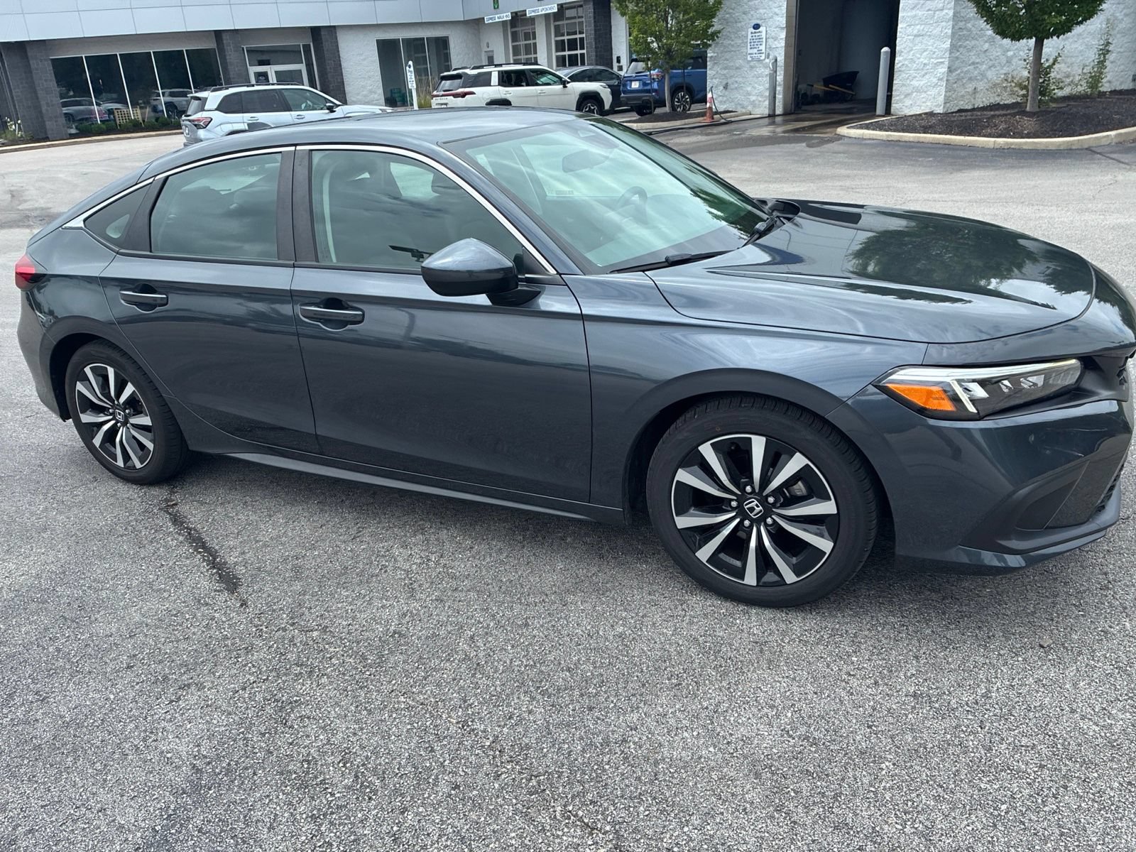 Used 2022 Honda Civic EX-L image 11