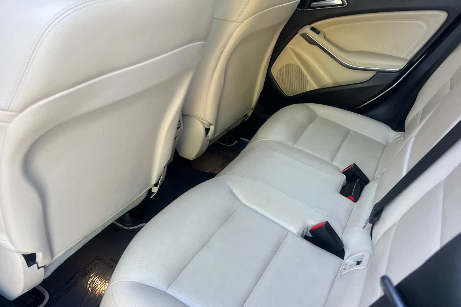 Used 2018 Mercedes-Benz GLA 250 4MATIC image 4