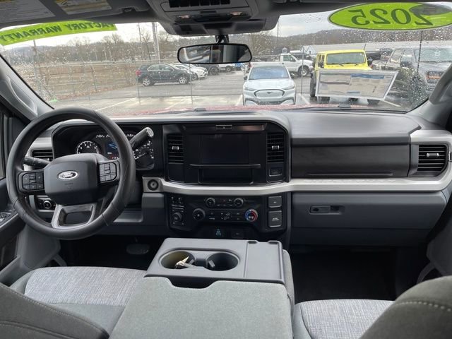 Used 2025 Ford F350 XLT w/ FX4 Off-Road Package image 31