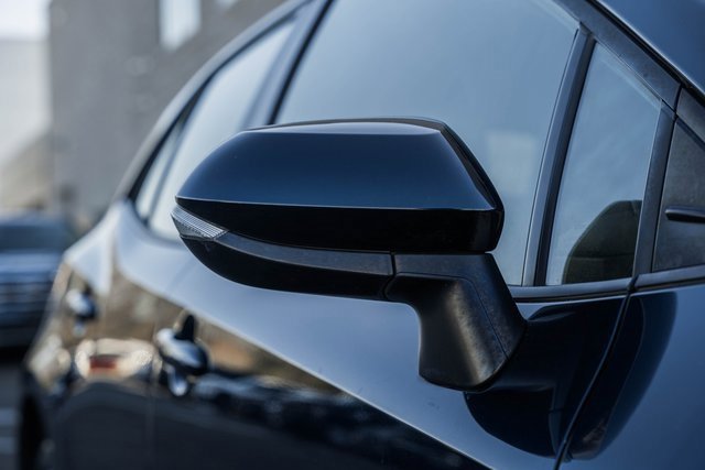 Used 2019 Toyota Corolla SE w/ SE Option Package image 15