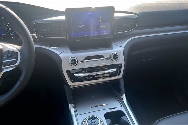 Used 2024 Ford Explorer XLT w/ Equipment Group 202A AWD/4WD image 6
