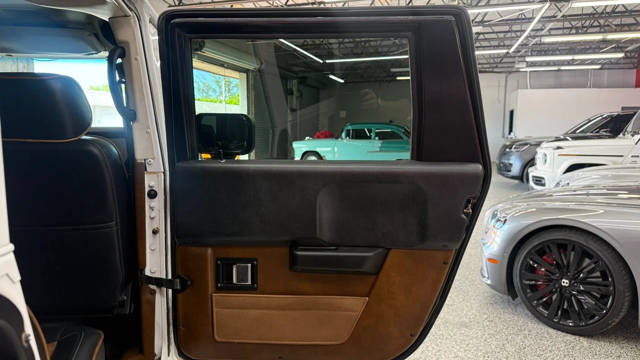 Used 2006 HUMMER H1 4-Door Wagon AWD/4WD image 39