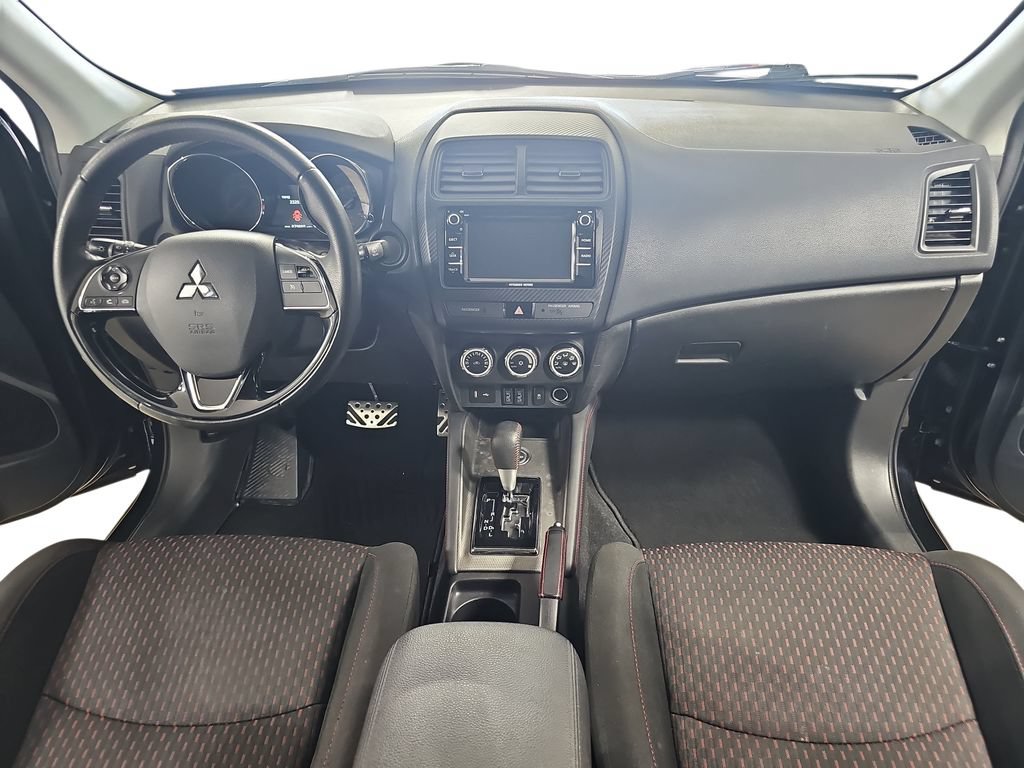 Used 2018 Mitsubishi Outlander Sport LE AWD/4WD image 11