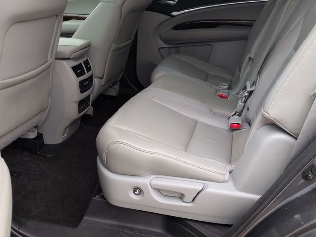Used 2017 Acura MDX SH-AWD image 24