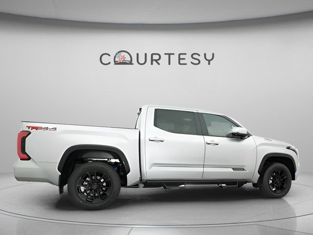 Certified 2025 Toyota Tundra Platinum w/ TRD Off-Road Package AWD/4WD image 17